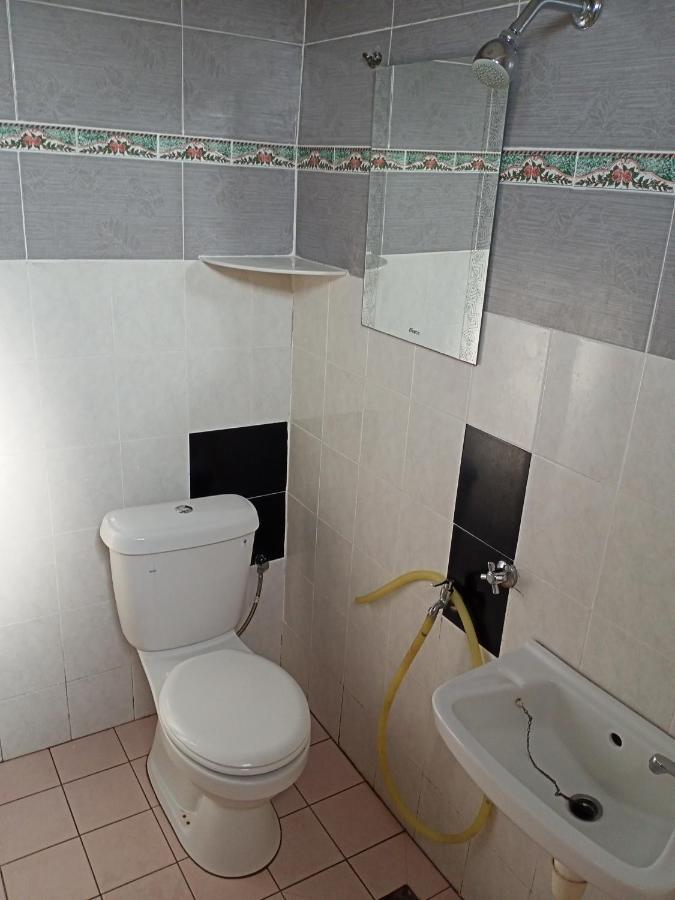 Holiday Home Bagan Lalang 5 Aircon Kampong Bagan Lalang Exterior foto