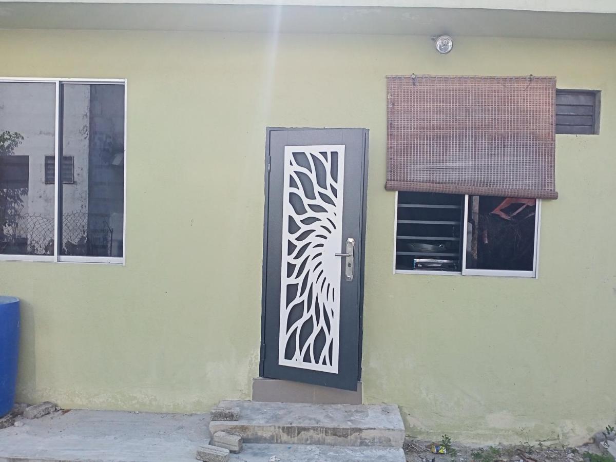 Holiday Home Bagan Lalang 5 Aircon Kampong Bagan Lalang Exterior foto